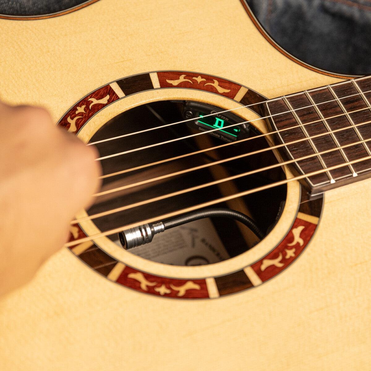 Crafter STG G22CE PROLH Stage series 22, Grand Auditorium electric-acoustic guitar with solid spruce, left-handed model