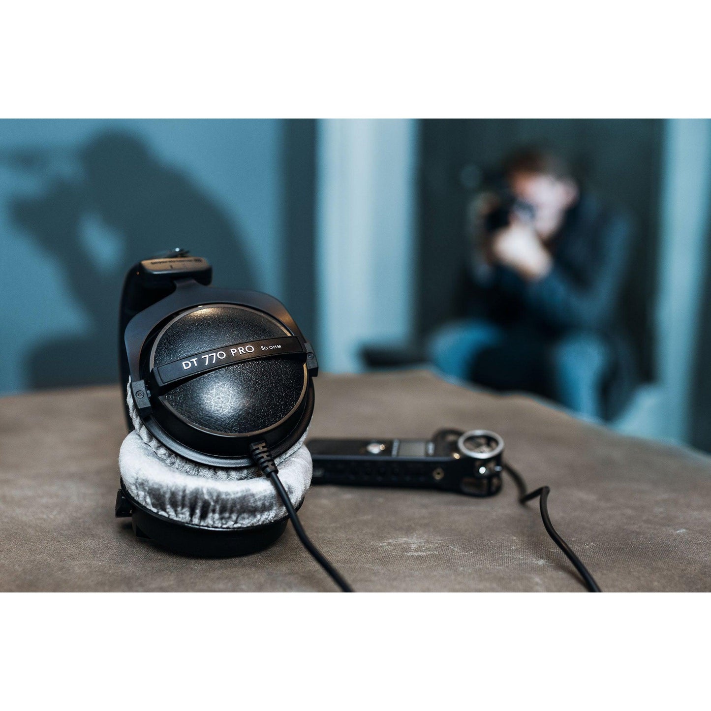 Beyerdynamic DT 770 PRO - lukket studio hovedtelefon