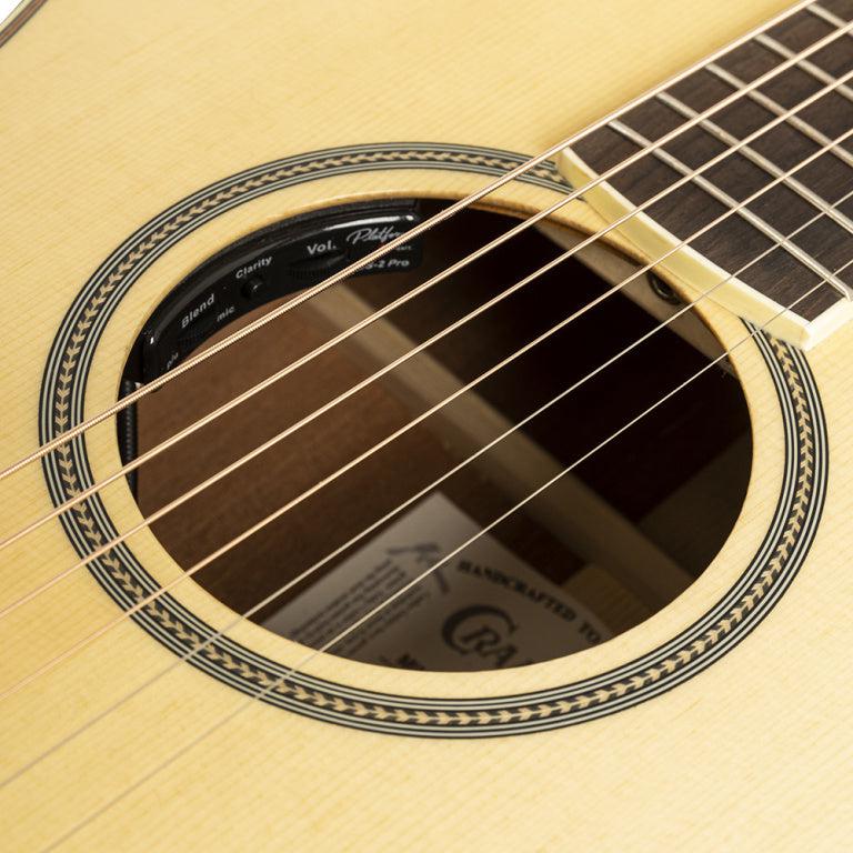 Crafter MIND T-ALPE N Orchestra E/A guitar med massiv gran dæk