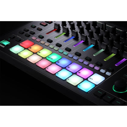 Roland AIRA MC-707 Groovebox