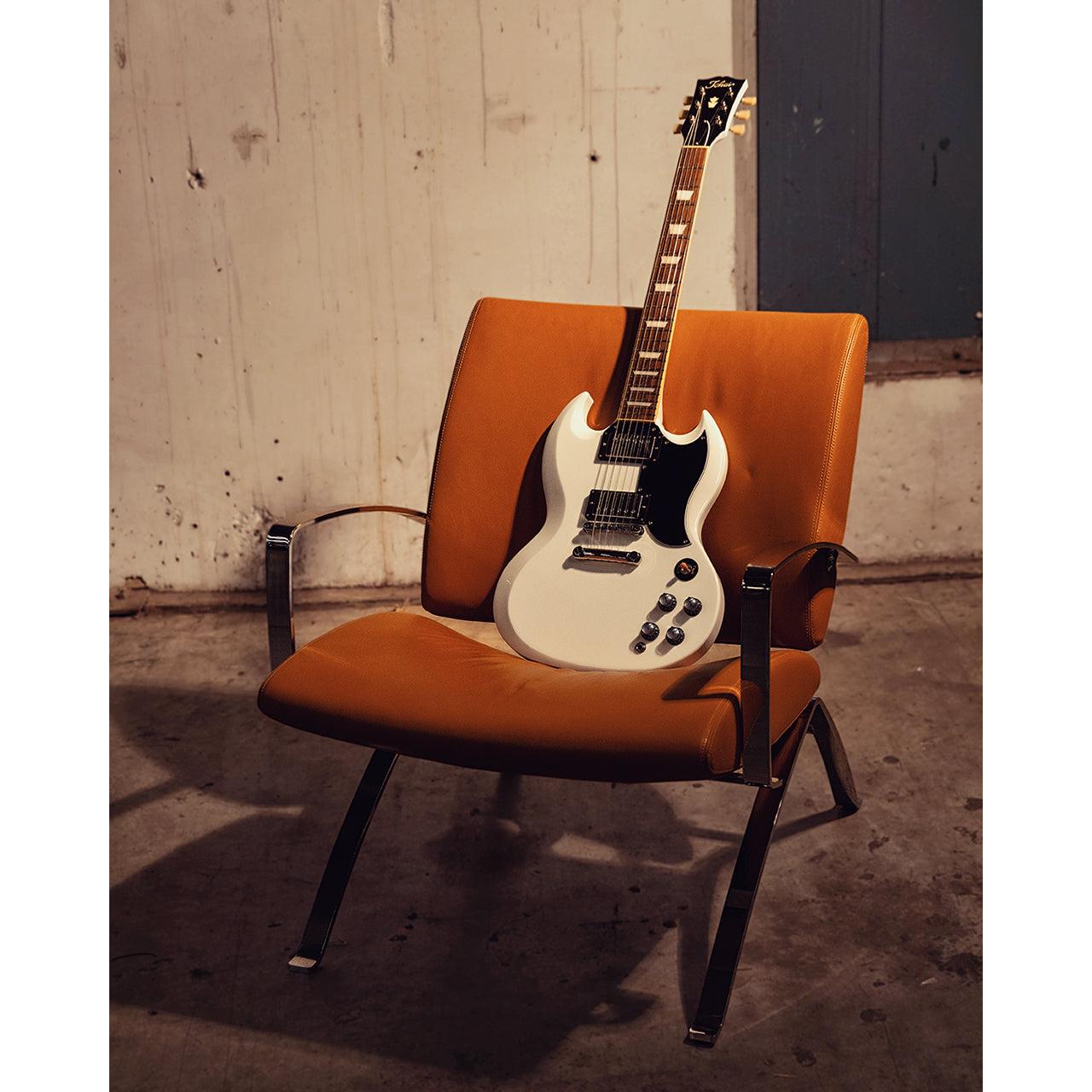 TOKAI USG124 SW Vintage solid body electric guitar, Snow White finish 