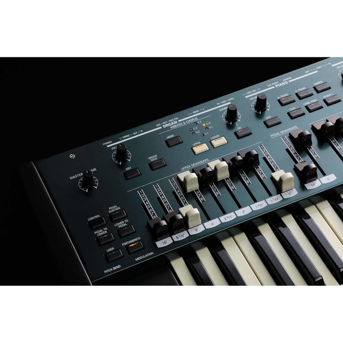 Hammond SKX PRO.  Dobbelt Stage Keyboard 2x61 tangenter