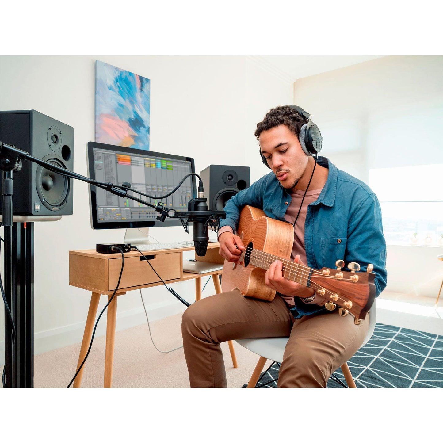 RØDE Complete Studio Kit with AI-1 &amp; NT1