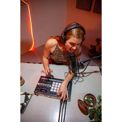 Roland Verselab MV-1